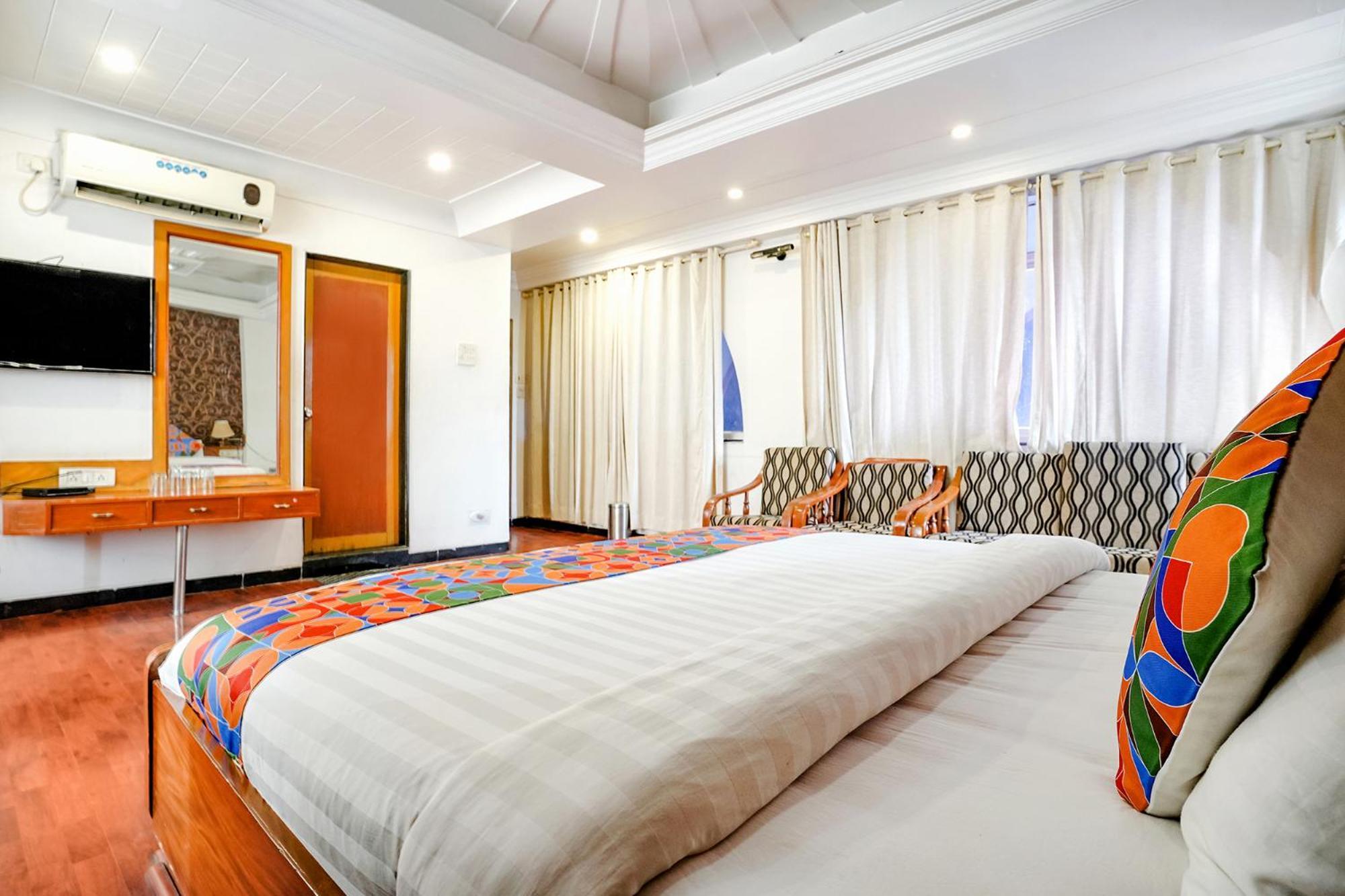 Fabhotel Silver Inn II ナーシク エクステリア 写真
